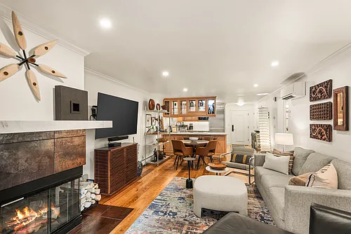 205 E Durant Ave #1B Photo 1