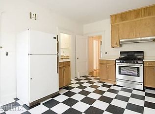 32 Harrison St, Brookline, MA 02446