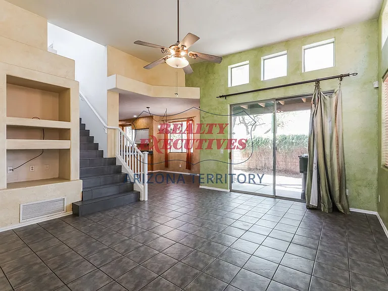 5304 E Calle Vista De Colores — Photo 7
