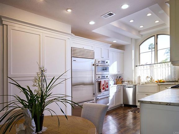 5th image of 15522 Churchill Downs