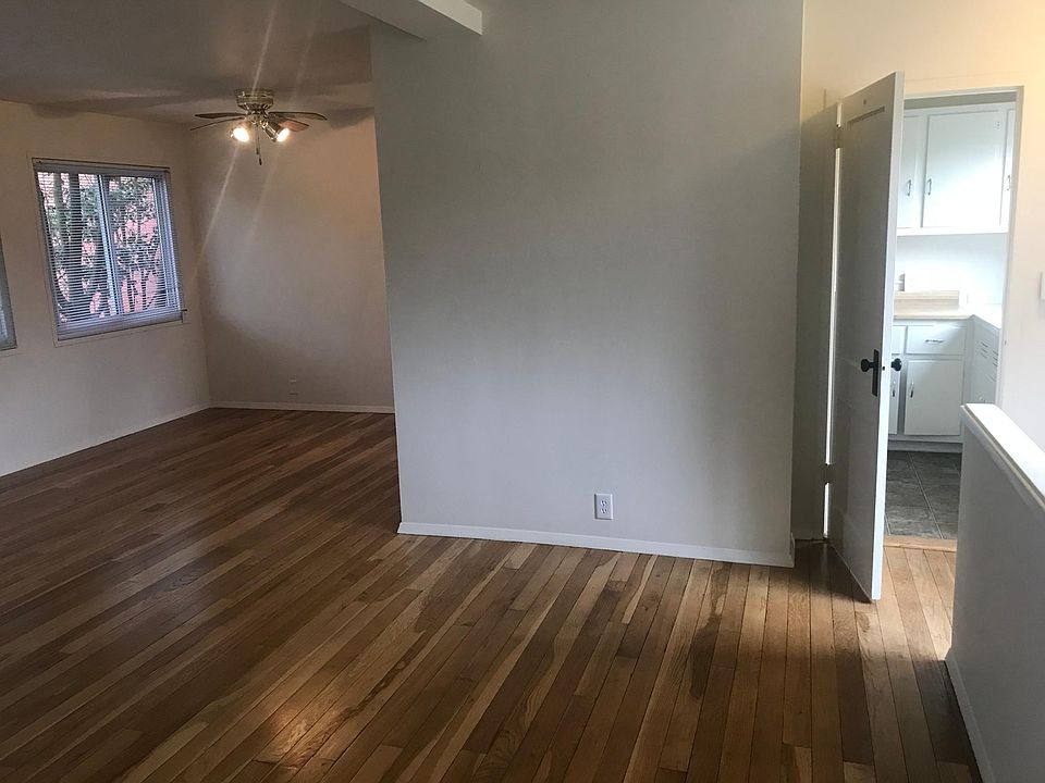 1st image of 502 Gonzalez Dr