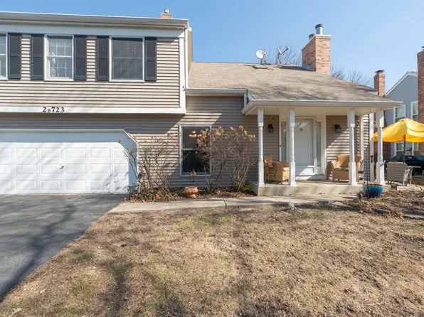 2S723 Timber Dr, Warrenville, IL 60555