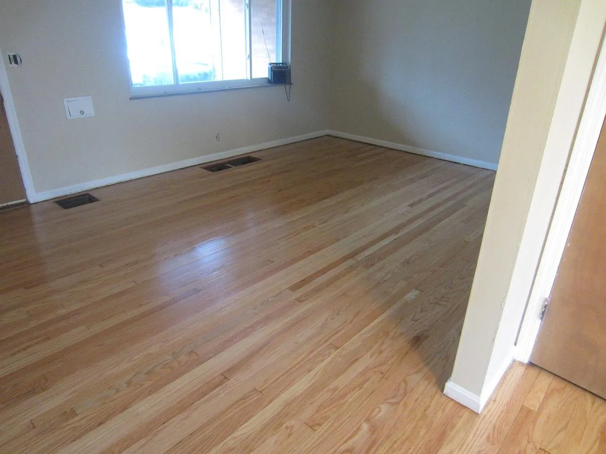 4936 Charlemar Drive — Photo 2