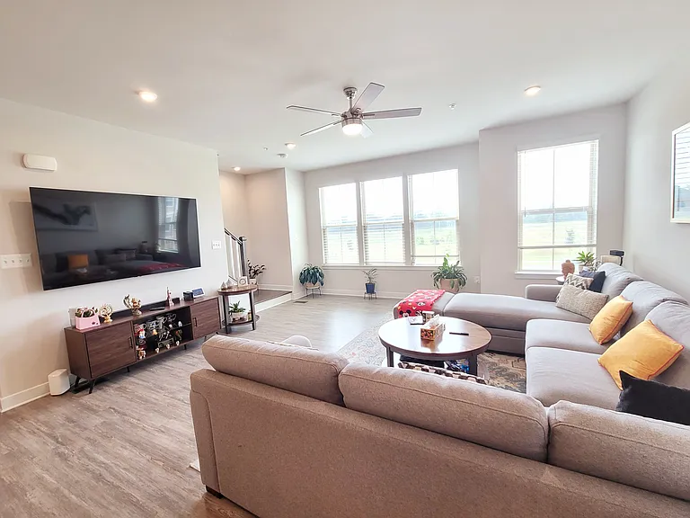 3523 Stone Barn Dr — Photo 8