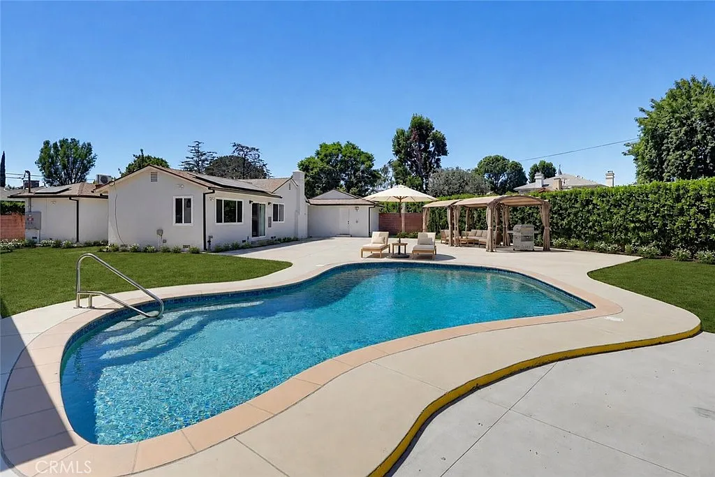 4 bed, 1848 sqft, $5,000 — Photo 2