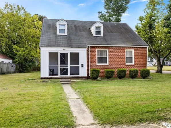 800 E Cawson St, Hopewell, VA 23860
