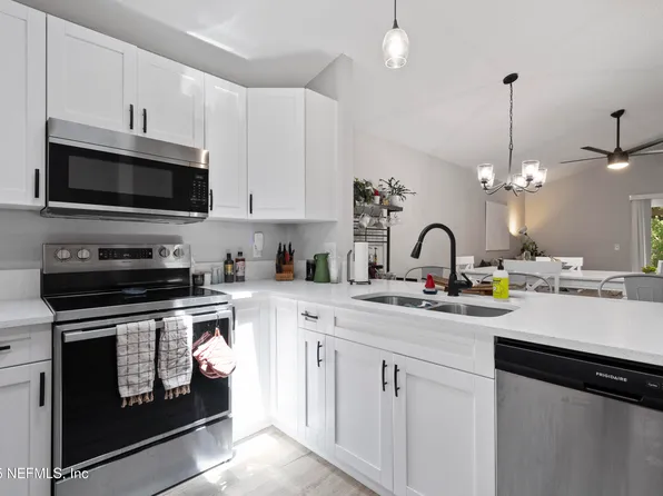 2630 MALIBU Circle, Orange Park, FL 32065