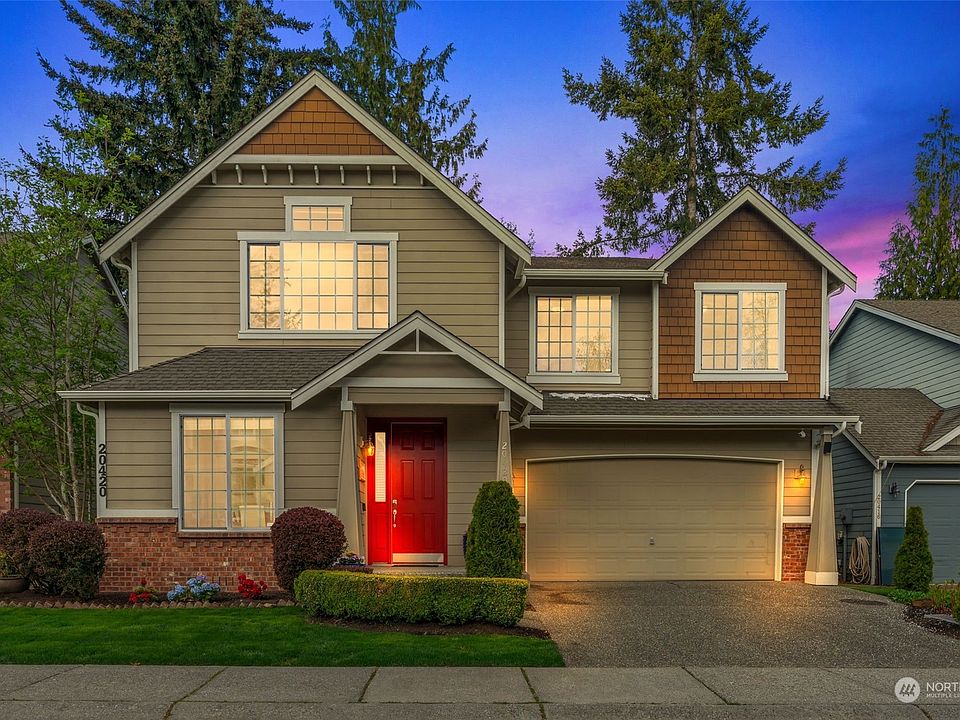 1st image of 20420 11th Avenue W