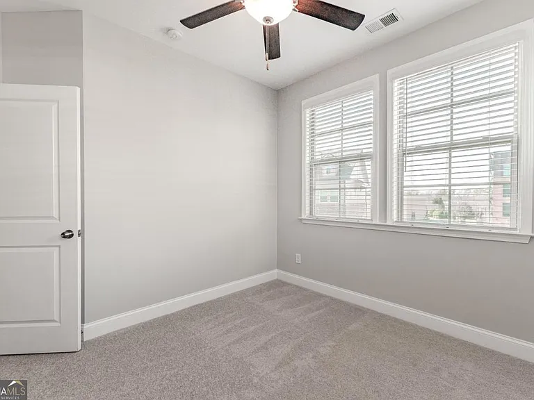 5051 Pinckney Ln — Photo 51