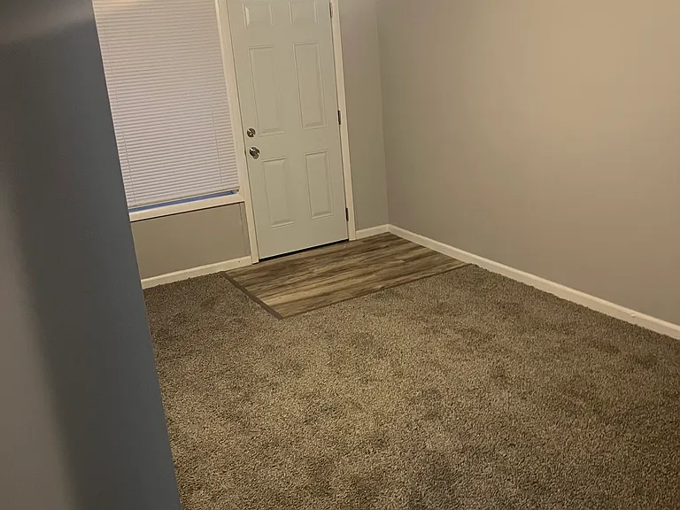 5420 Gardendale Ave — Photo 2