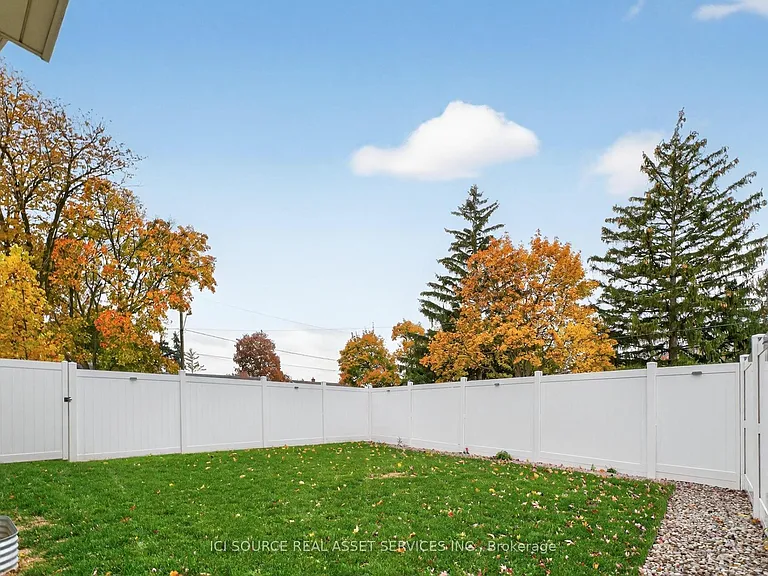 10 Draper Dr — Photo 30