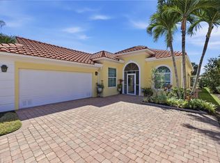 8730 Ferrara Ct, Naples, FL 34114
