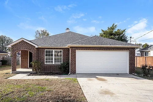 5125 Hickory Grove Dr Photo 1