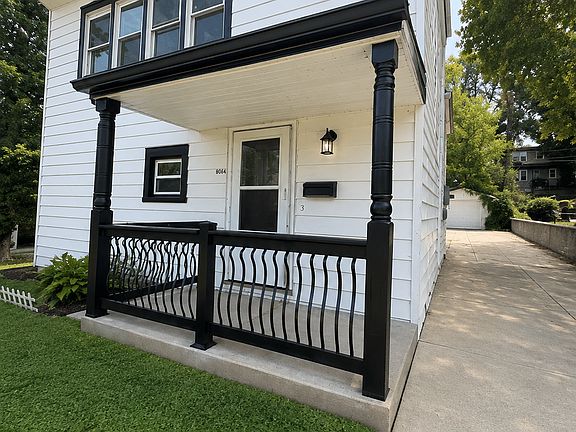 2nd image of 6034 Elizabeth Ave