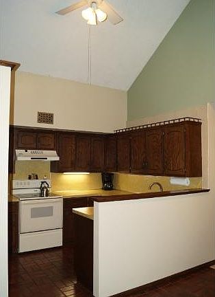 3rd image of 16381 Ferret St NW