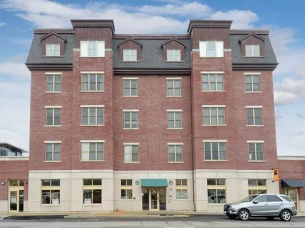 116-128 Rantoul St APT 503, Beverly, MA 01915