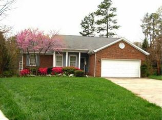 4 Cat Tail Ct, Durham, NC 27703