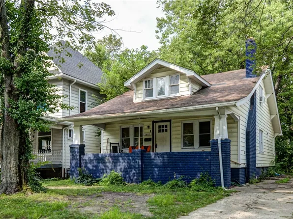 1685 N Church St, Decatur, IL 62526