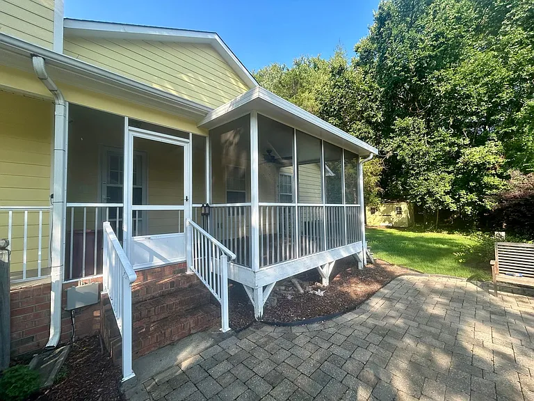 5703 Stardust Dr — Photo 2