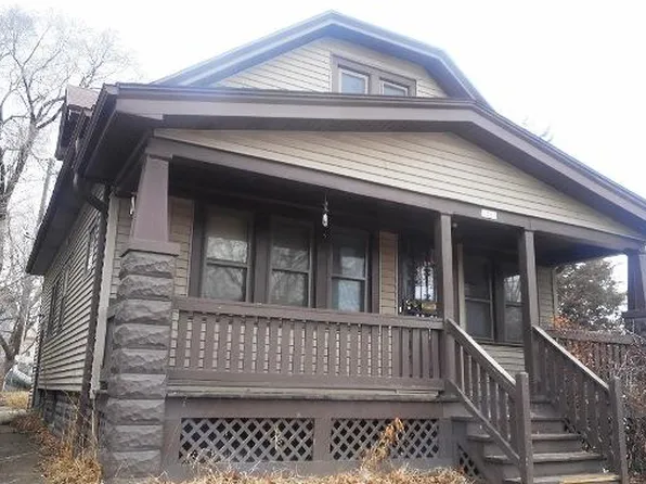 3263 N 33rd St, Milwaukee, WI 53216