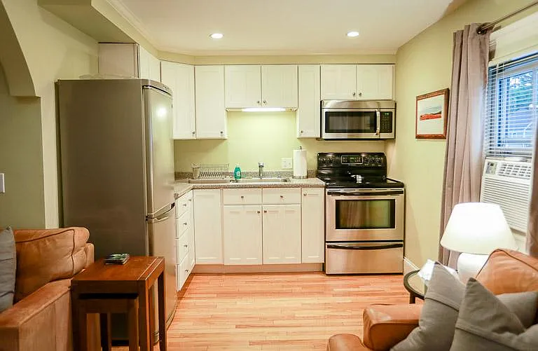 10 Holbrook St #11 — Photo 17