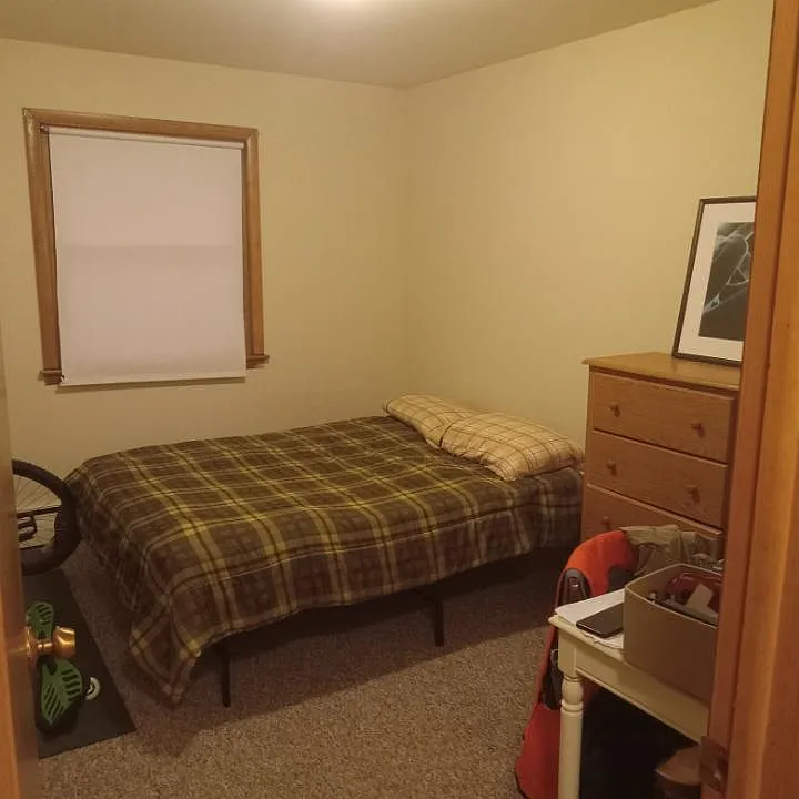 2401 Brentwood Pkwy #3