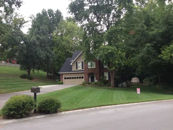 702 Knight Bridge Rd, Maryville, TN 37803