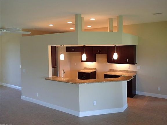 5th image of 1323 SE 10th Pl