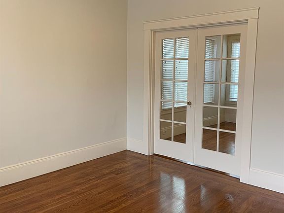 4th image of 1291 16th Ave