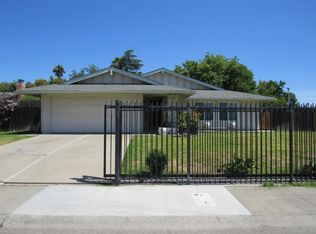 77 De Fer Cir, Sacramento, CA