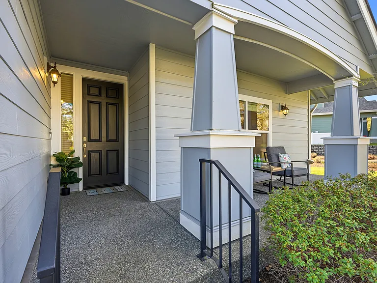 14284 High Meadows Rd SE — Photo 2