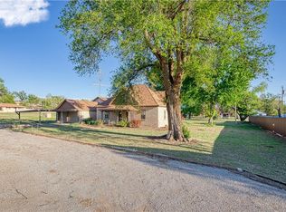 214 2nd Ave, Reydon, OK 73660