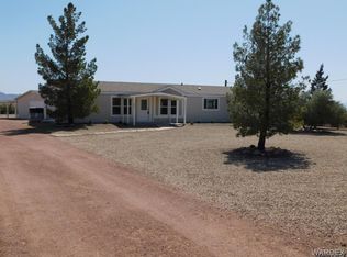 838 S Escuela Rd, Golden Valley, AZ 86413