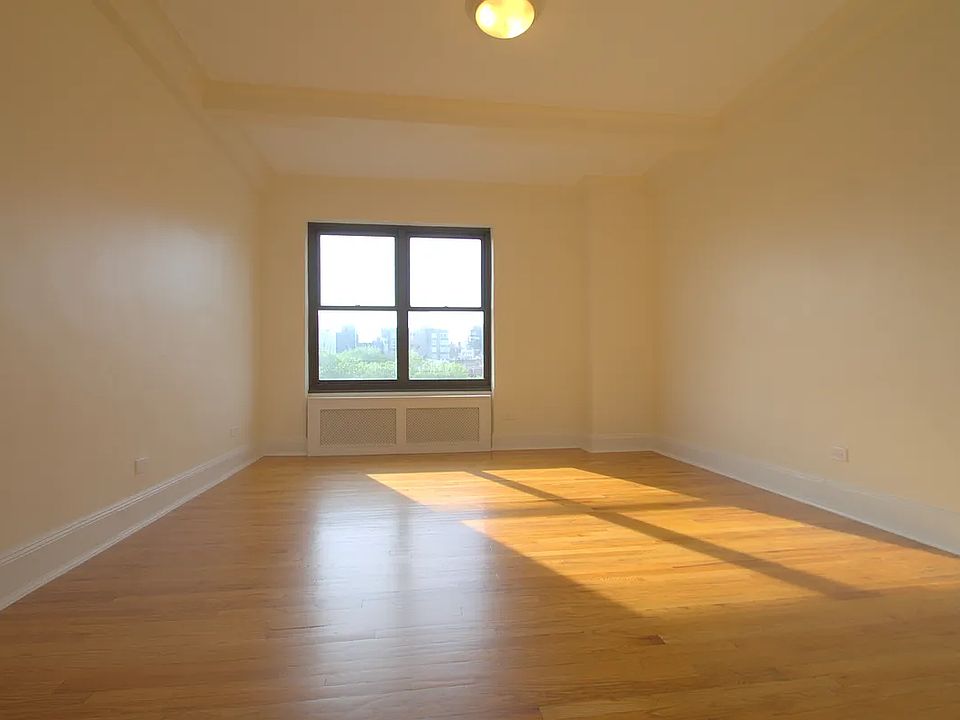 1st image of 166 2nd Ave APT 6A