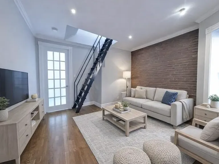 219 E 23rd St #16 — Photo 1
