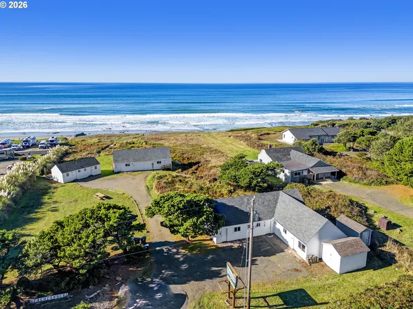 95500 Highway 101 S, Yachats, OR 97498