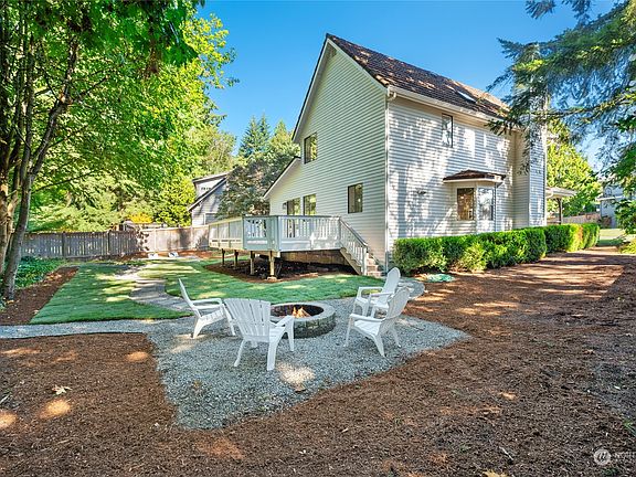 2nd image of 17231 NE 137th Court