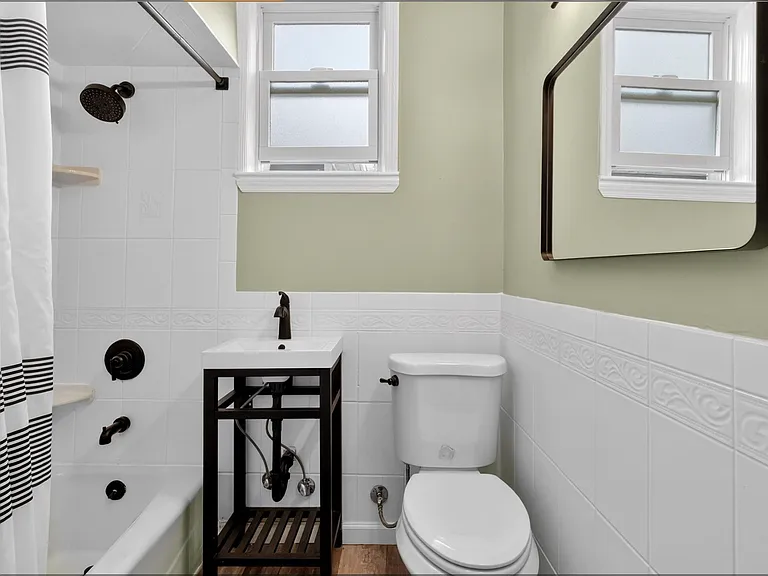 20 Condict St #2 — Photo 16
