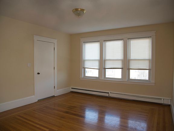 5th image of 3 Linwood Ave #6