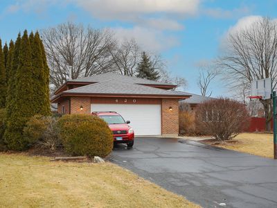 420 Rossford Ln, New Lenox, IL, 60451