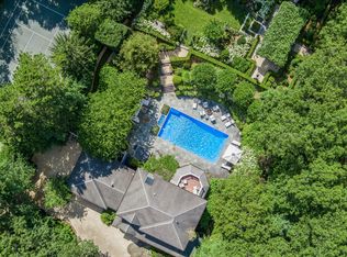 371 Sag Harbor Tpke, East Hampton, NY 11937