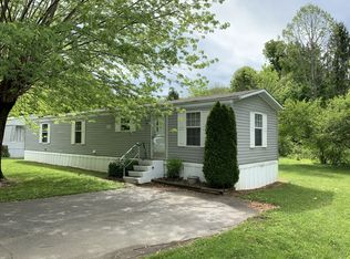 97 Keith Memorial Dr, Mills River, NC 28759