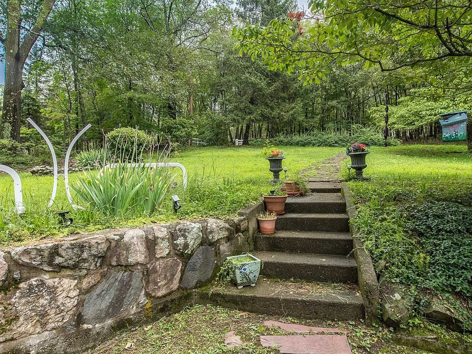 39 Ridgeview Rd, Hopewell Junction, NY 12533 MLS 417317 Zillow