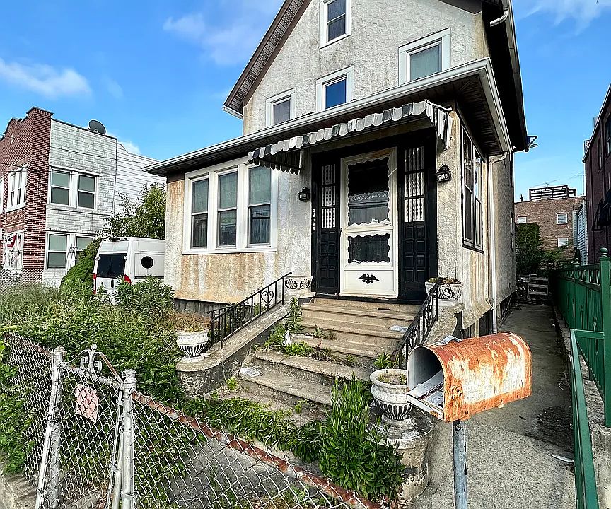 1st image of 6710 15th Ave