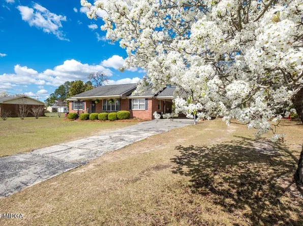 6417 Michael Dr, Lizella, GA 31052