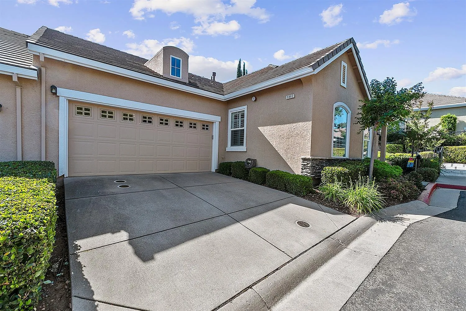 3802 Park Dr photo 1