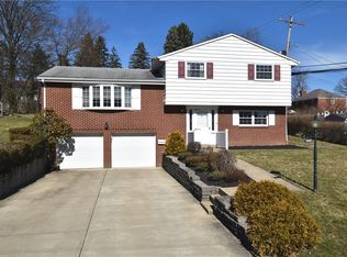 1324 Akehurst Rd, Pittsburgh, PA 15220