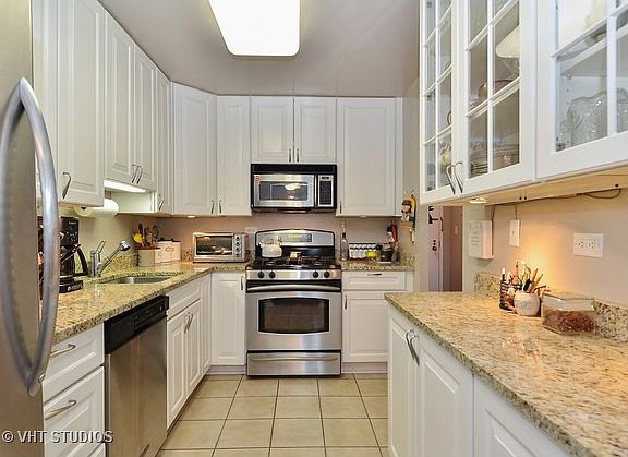 5th image of 1220 Park Ave W APT 116