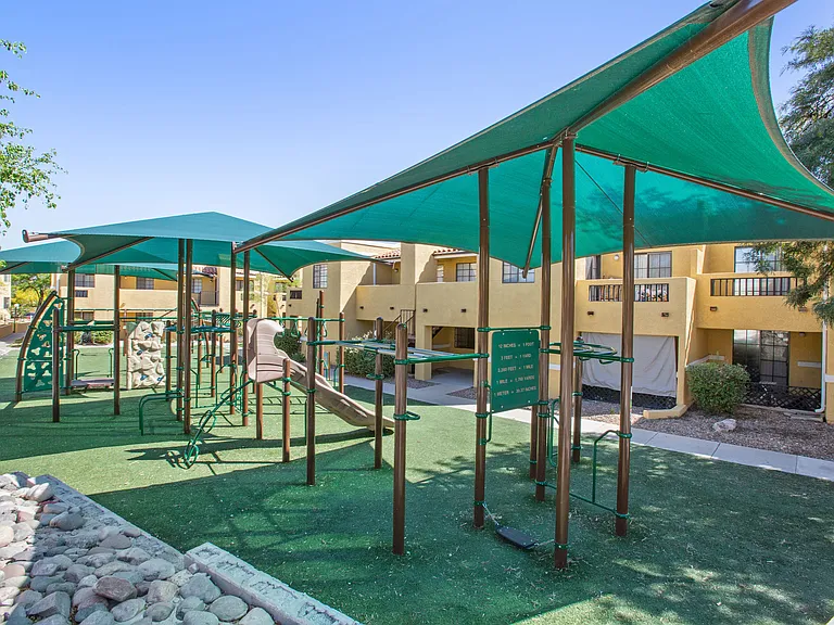 Alterra Apartments — Photo 26