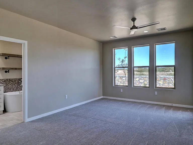 4607 Melrose Rd — Photo 19